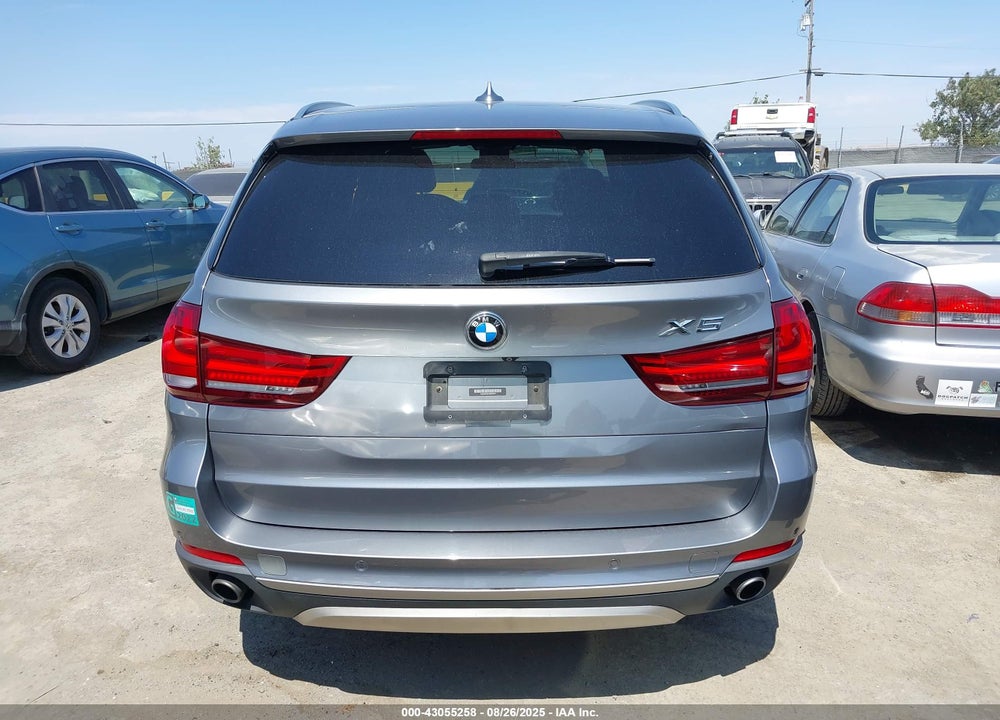 2017 BMW X5 VIN: 5UXKR0C31H0X79181