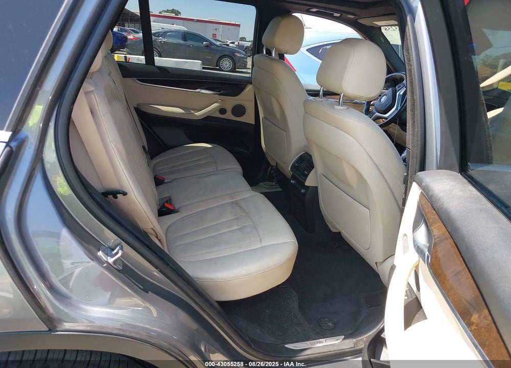 2017 BMW X5 VIN: 5UXKR0C31H0X79181