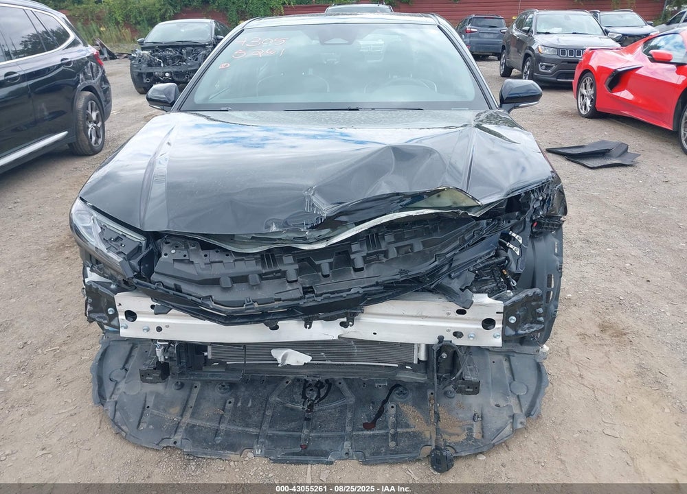 2025 TOYOTA CAMRY SE VIN: 4T1DAACK1SU584398