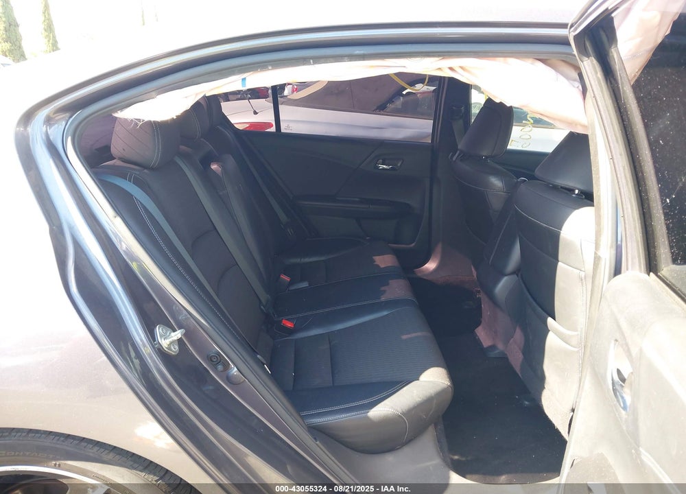 2016 HONDA ACCORD VIN: 1HGCR2F59GA100895