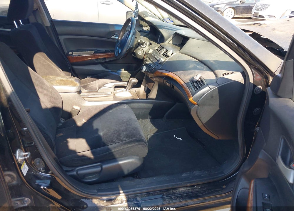 2012 HONDA ACCORD VIN: 1HGCP2F76CA232269