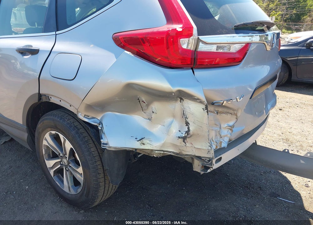 2018 HONDA CR-V LX VIN: 2HKRW6H38JH229358