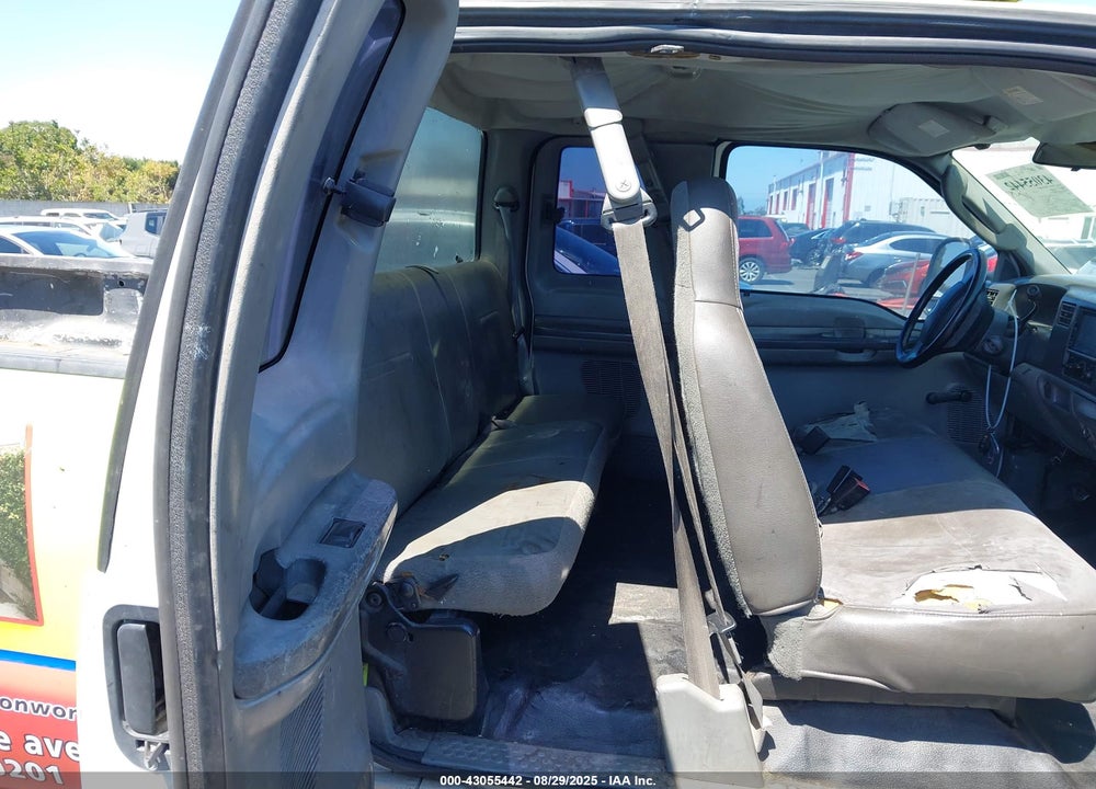 2003 FORD F-250 LARIAT/XL/XLT VIN: 3FTNX20L03MB42373