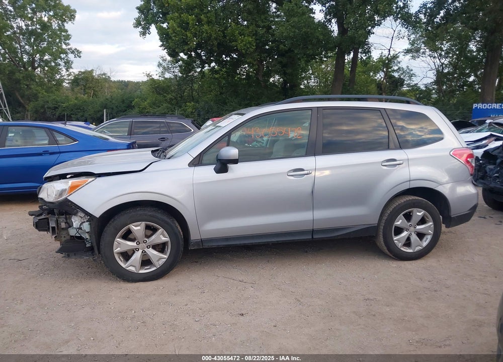 2015 SUBARU FORESTER VIN: JF2SJADCXFH572379