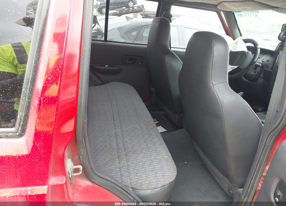 2000 JEEP CHEROKEE SPORT VIN: 1J4FT48S4YL103571