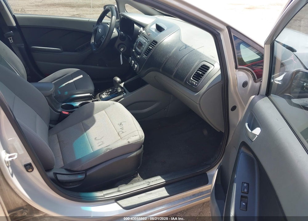 2018 KIA FORTE VIN: 3KPFK4A71JE198619