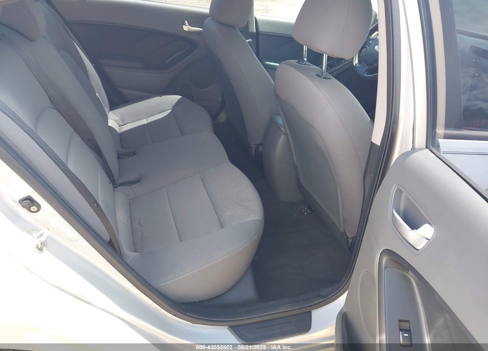 2018 KIA FORTE VIN: 3KPFK4A71JE198619