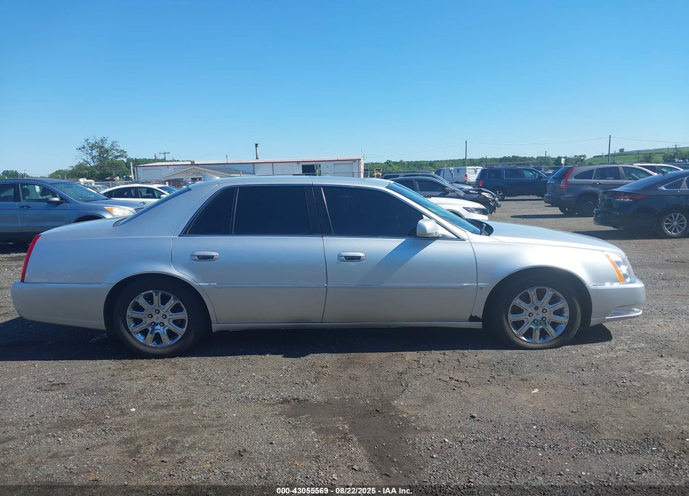 2009 CADILLAC DTS VIN: 1G6KD57Y99U142152
