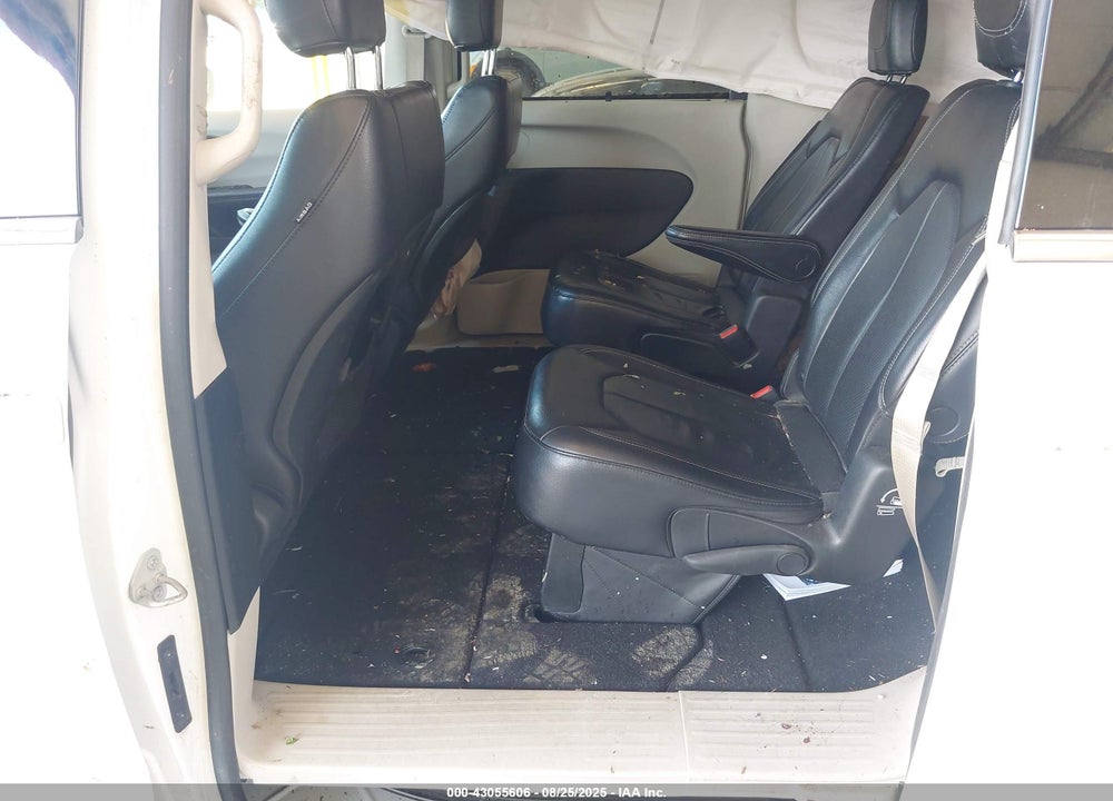 2022 CHRYSLER PACIFICA TOURING L VIN: 2C4RC1BG8NR150529