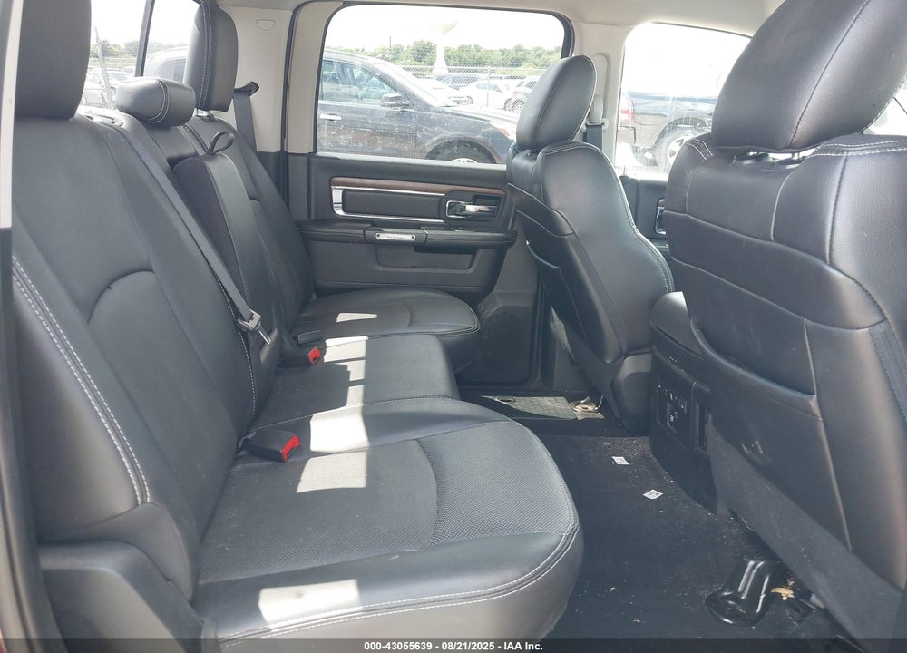 2017 RAM 1500 VIN: 1C6RR7NT4HS863058