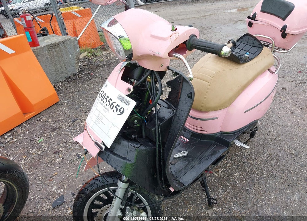 2021 ZNEN SCOOTER VIN: L5YACBPA9M1153104