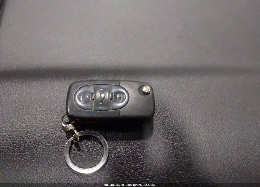 2001 AUDI TT VIN: TRUWX28N011011003