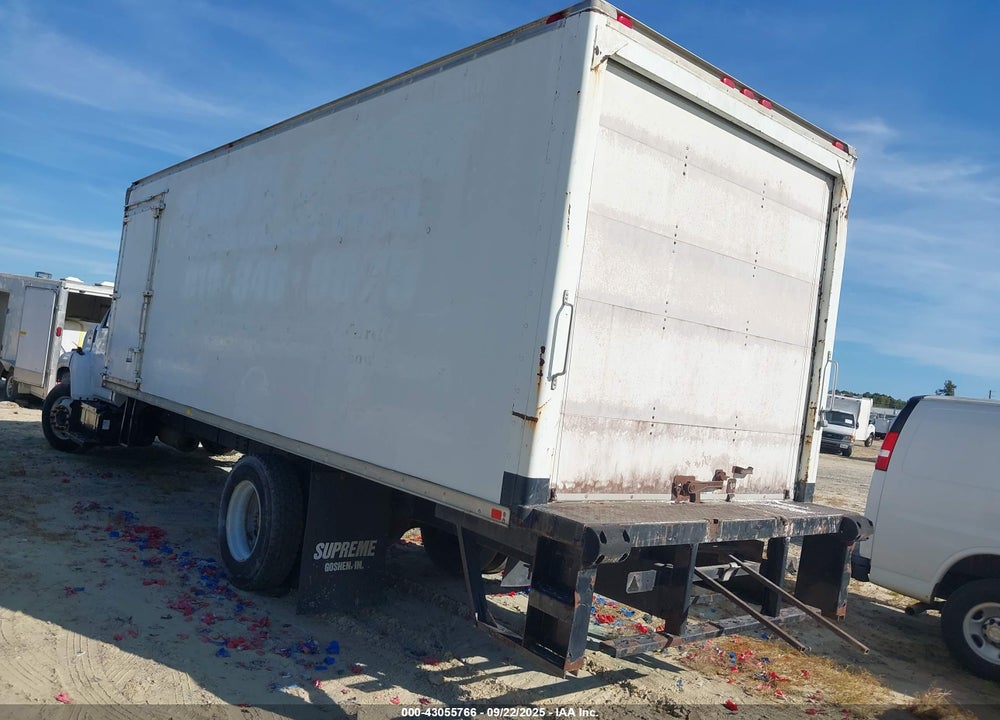 2006 CHEVROLET CC7500 VIN: 1GBJ7C1C46F401135