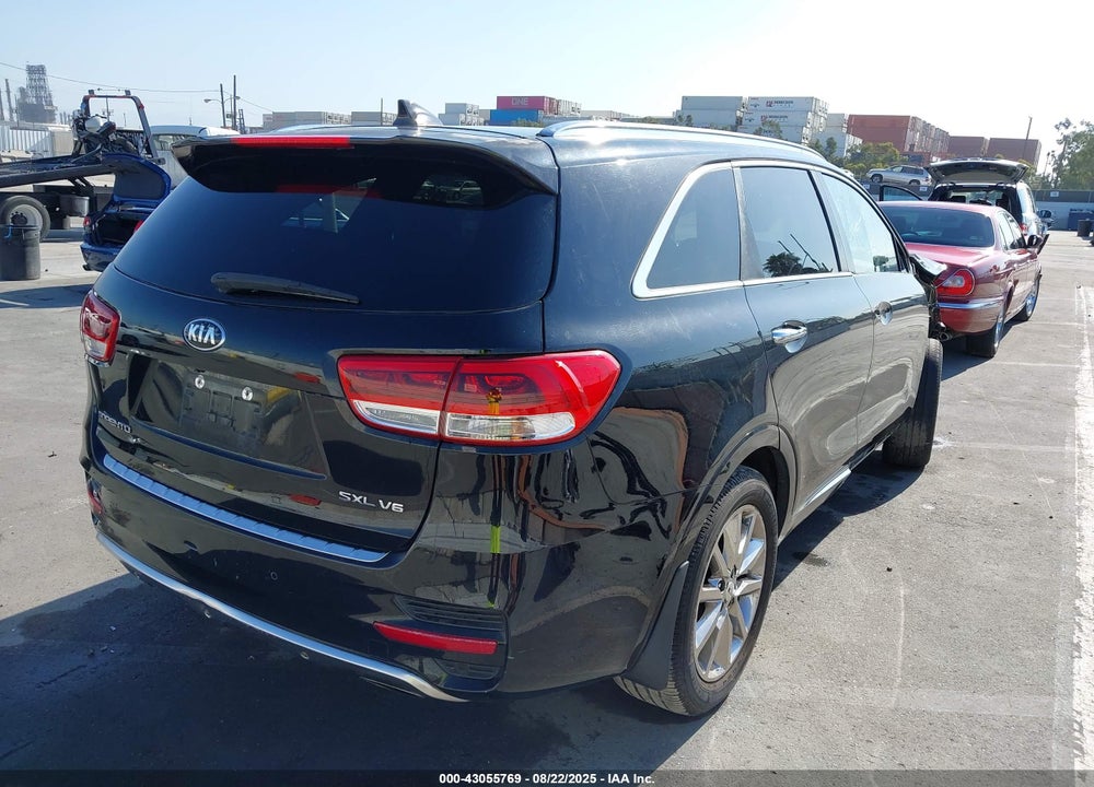 2017 KIA SORENTO VIN: 5XYPK4A57HG203452
