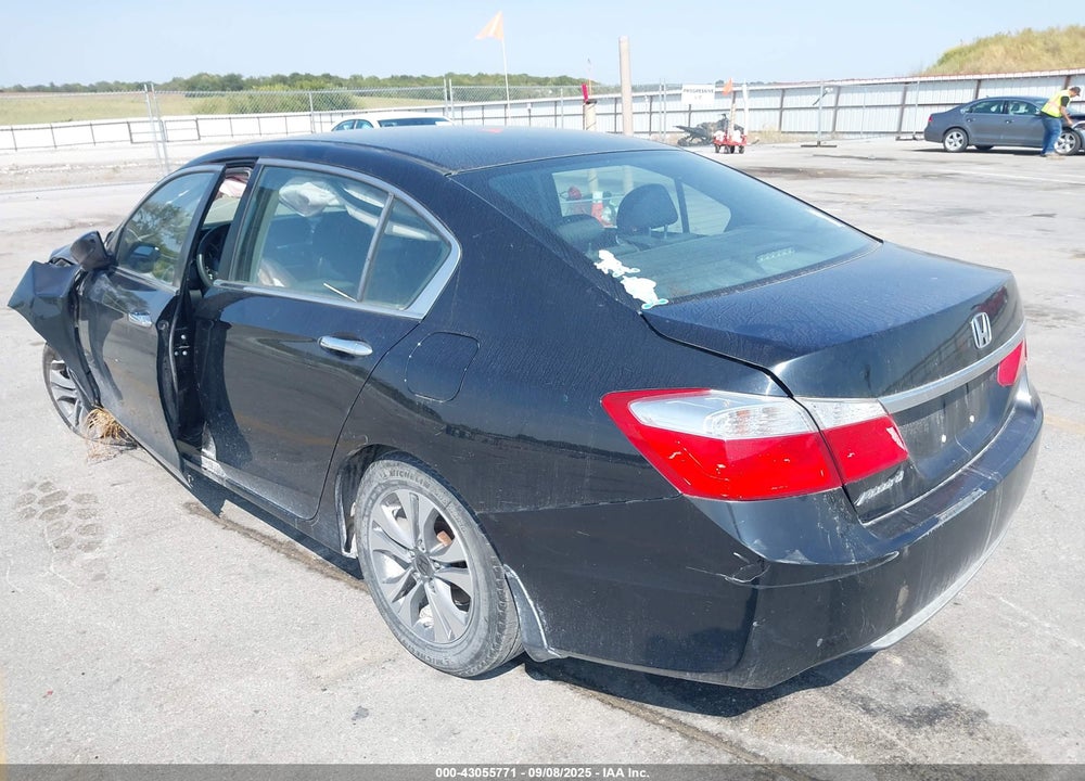 2015 HONDA ACCORD LX VIN: 1HGCR2F37FA236021