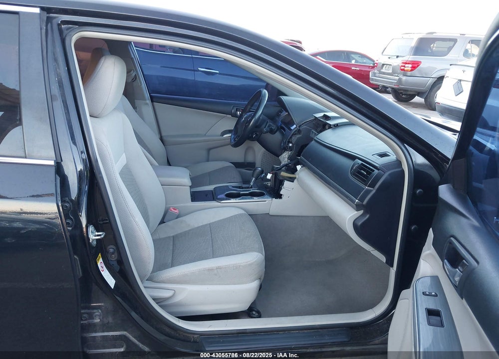 2014 TOYOTA CAMRY HYBRID VIN: 4T1BD1FK4EU103560