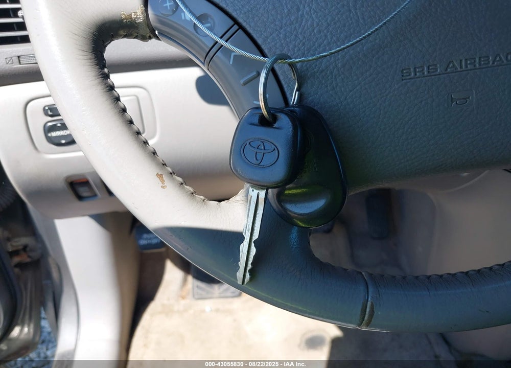 2005 TOYOTA SIENNA XLE/XLE LIMITED VIN: 5TDZA22C15S266400