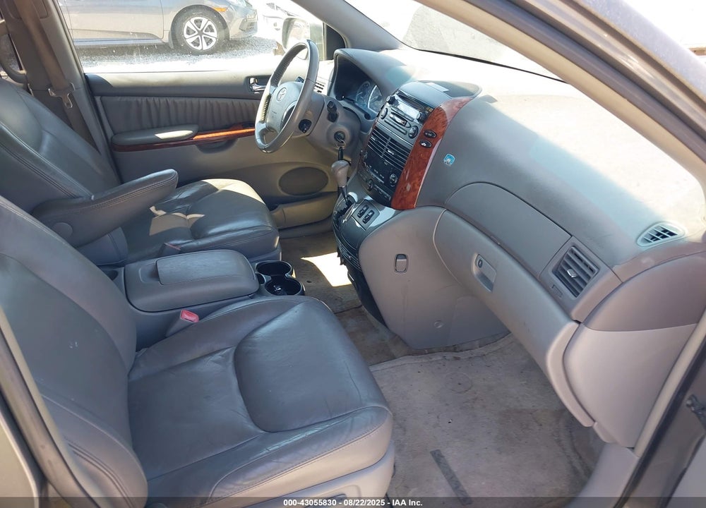 2005 TOYOTA SIENNA XLE/XLE LIMITED VIN: 5TDZA22C15S266400