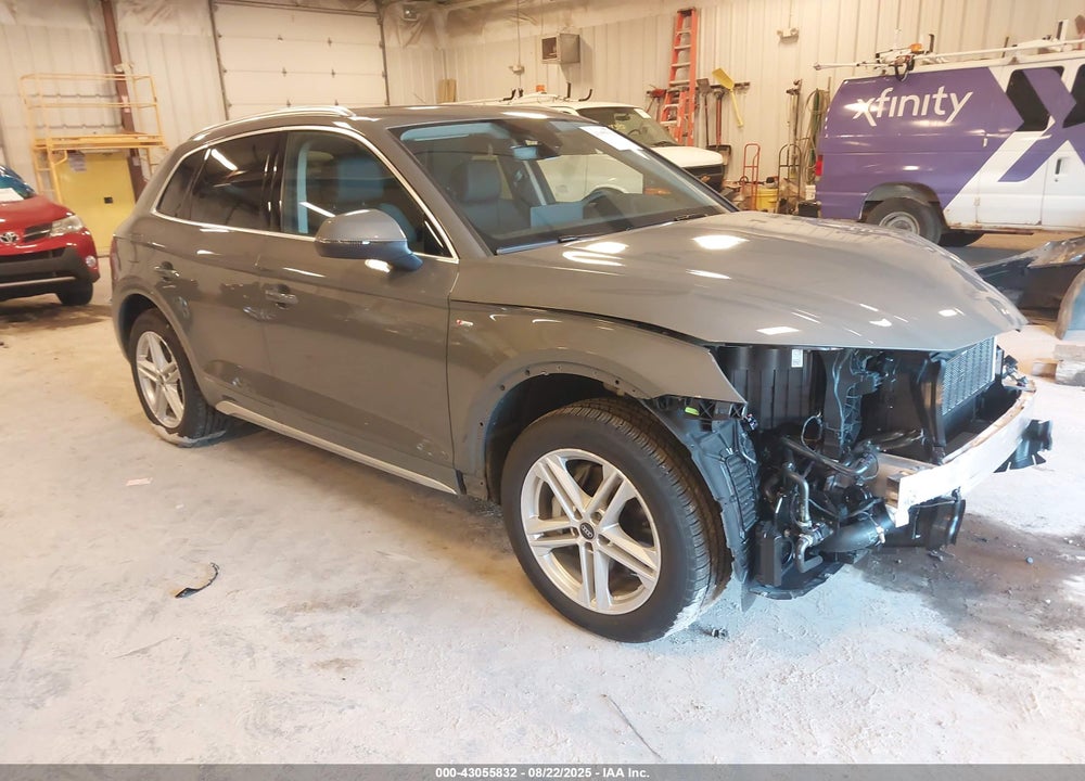 2025 AUDI Q5 PREMIUM PLUS 55 TFSI E S LINE QUATTRO S TRONIC VIN: WA1E2AFY5S2016537