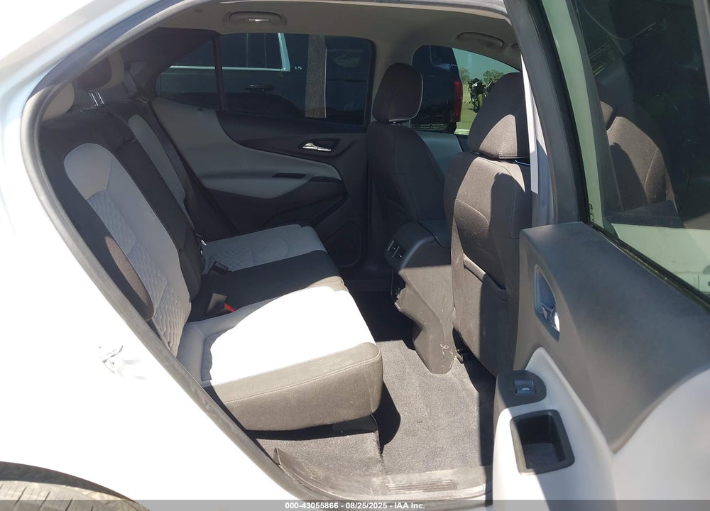2021 CHEVROLET EQUINOX FWD LS VIN: 3GNAXHEV0MS163403