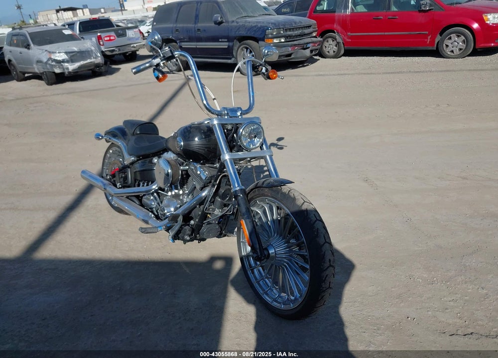 2014 HARLEY-DAVIDSON FXSB BREAKOUT VIN: 1HD1BFV38EB015568