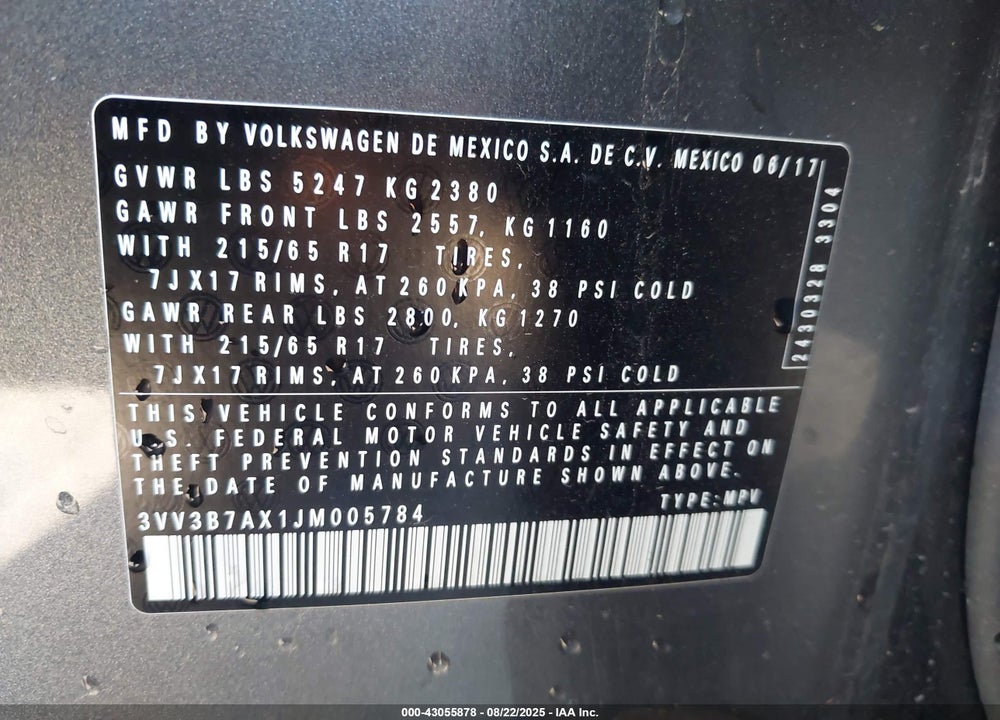 2018 VOLKSWAGEN TIGUAN VIN: 3VV3B7AX1JM005784