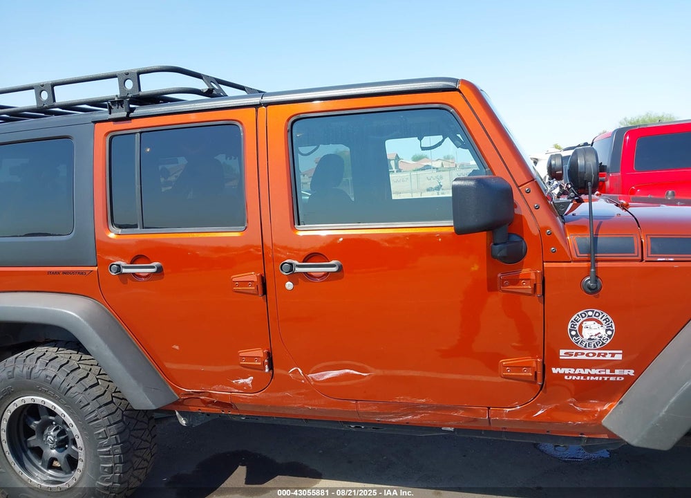 2014 JEEP WRANGLER UNLIMITED SPORT VIN: 1C4BJWDG3EL194139