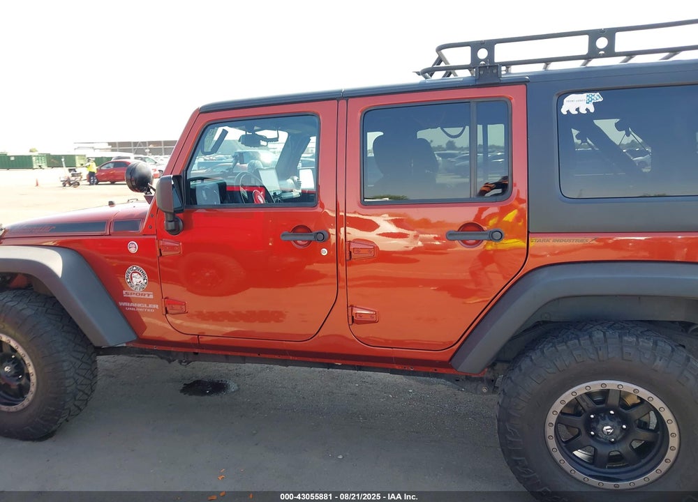 2014 JEEP WRANGLER UNLIMITED SPORT VIN: 1C4BJWDG3EL194139