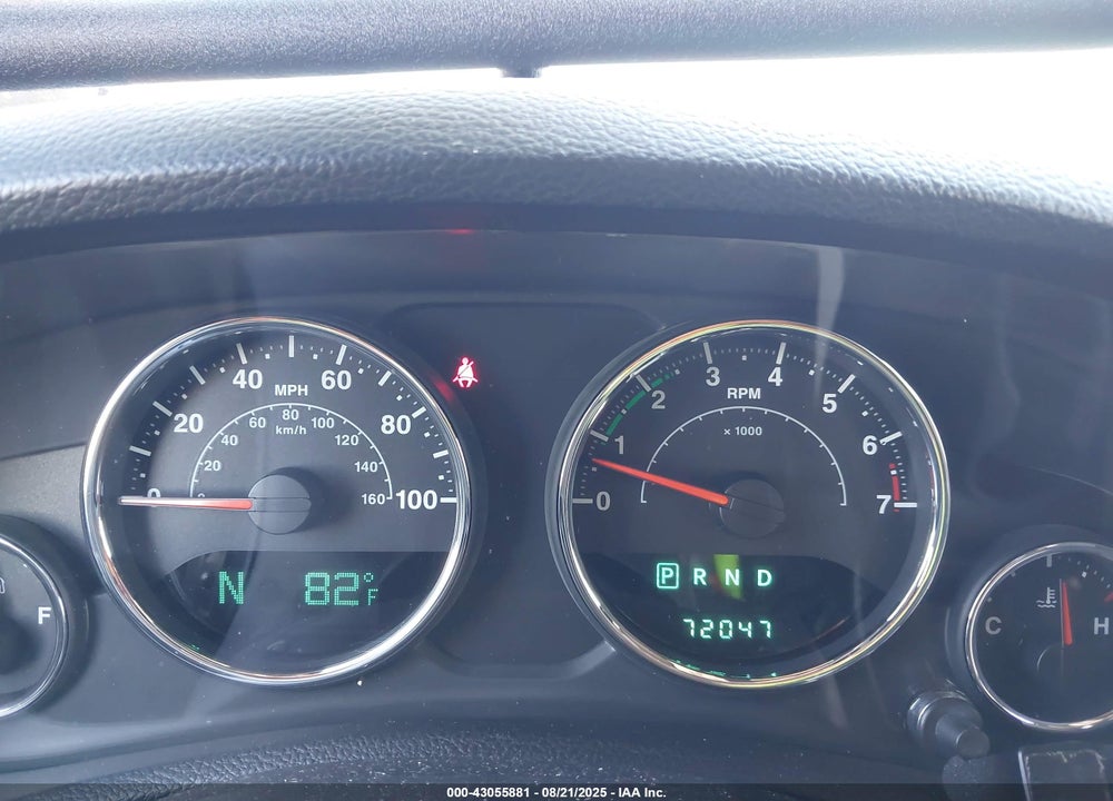 2014 JEEP WRANGLER UNLIMITED SPORT VIN: 1C4BJWDG3EL194139