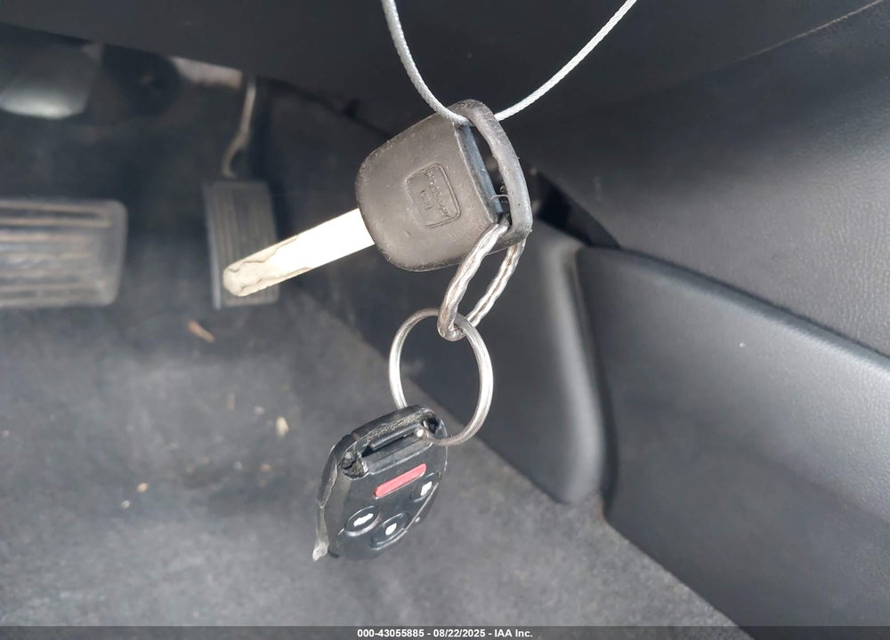 2008 HONDA ACCORD VIN: 1HGCP26808A036229