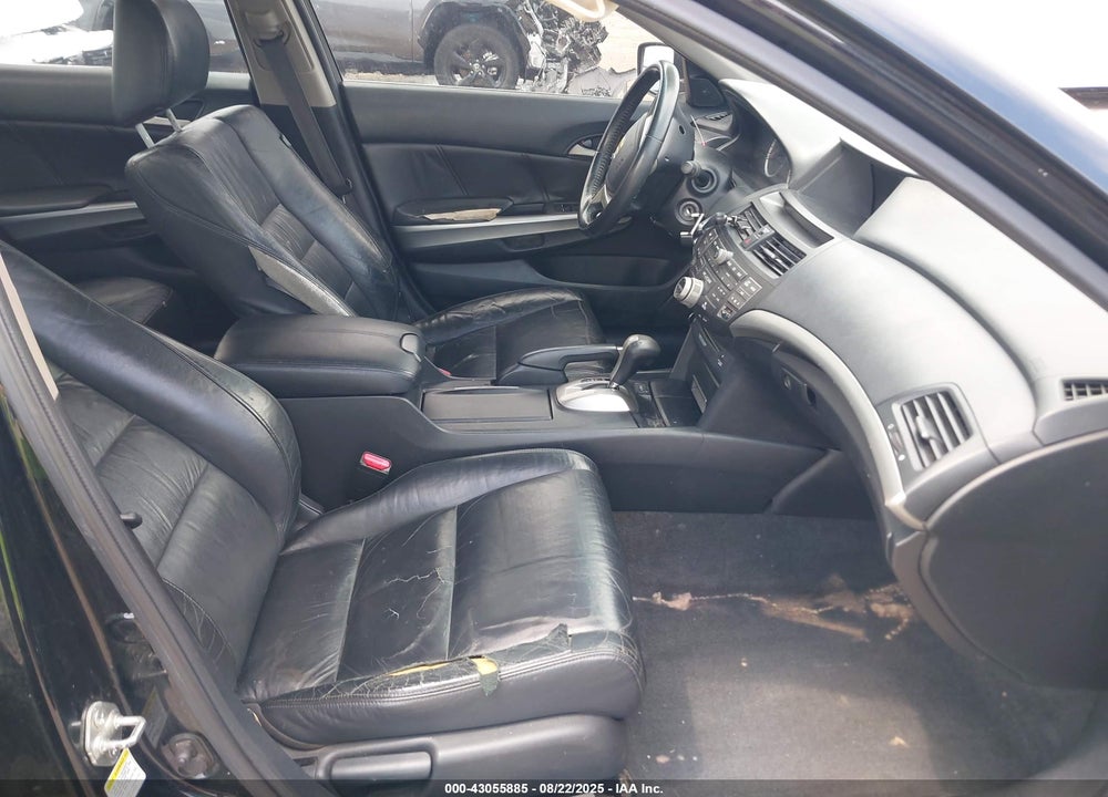 2008 HONDA ACCORD VIN: 1HGCP26808A036229