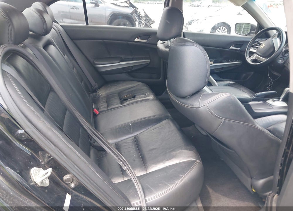 2008 HONDA ACCORD VIN: 1HGCP26808A036229