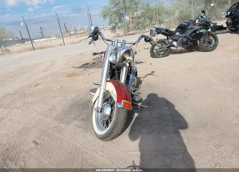 1989 HARLEY-DAVIDSON FLSTC VIN: 1HD1BJL4XKY017569