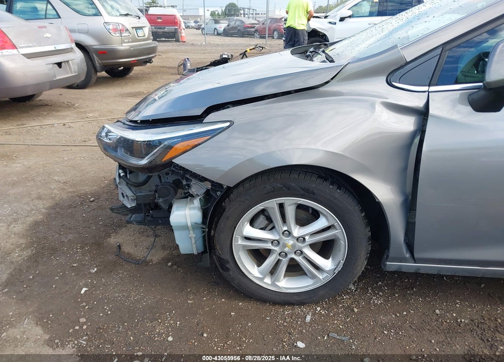 2018 CHEVROLET CRUZE VIN: 1G1BE5SMXJ7191371