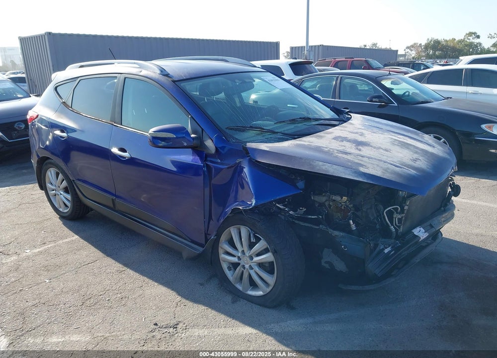 2011 HYUNDAI TUCSON LIMITED VIN: KM8JU3AC1BU274172