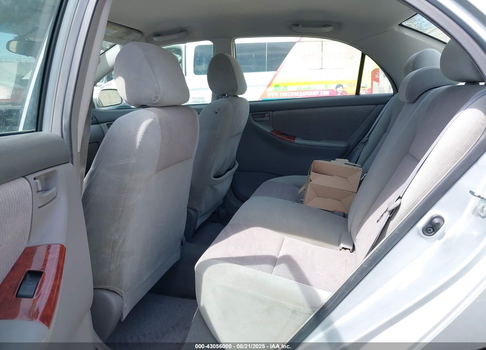 2008 TOYOTA COROLLA LE VIN: 1NXBR32E68Z007348