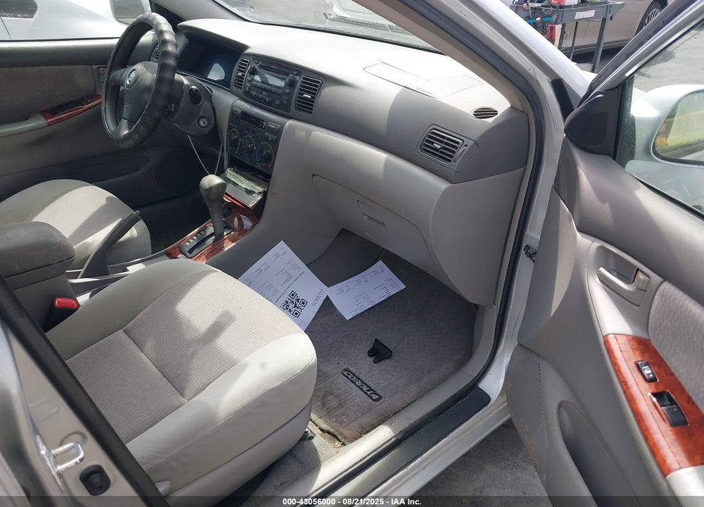 2008 TOYOTA COROLLA LE VIN: 1NXBR32E68Z007348