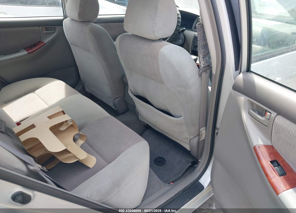 2008 TOYOTA COROLLA LE VIN: 1NXBR32E68Z007348
