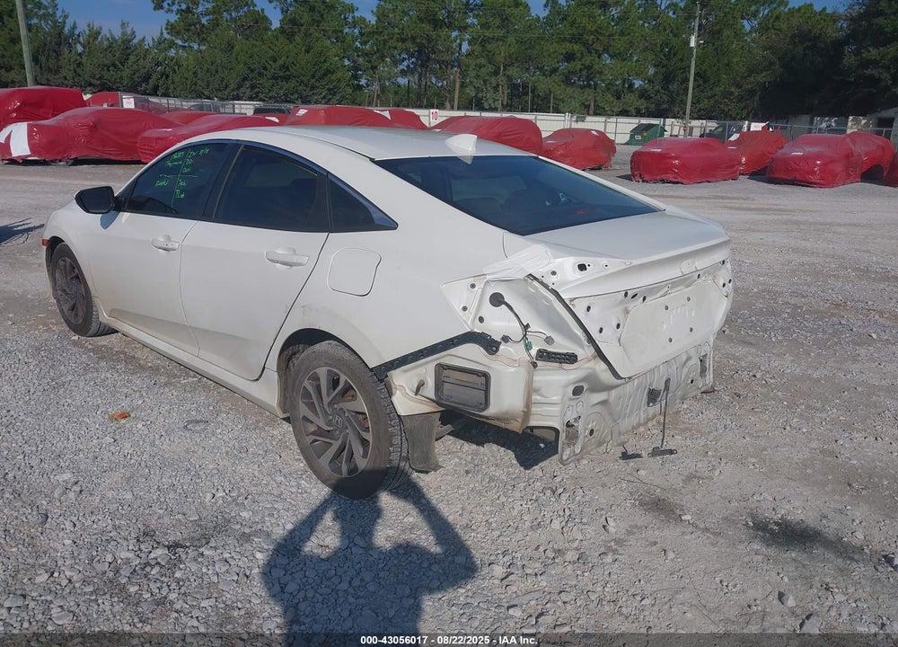 2018 HONDA CIVIC VIN: 19XFC2F70JE030545