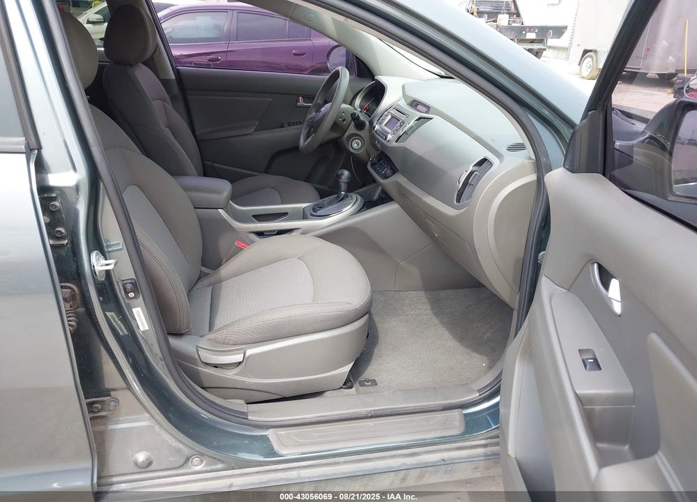 2014 KIA SPORTAGE VIN: KNDPB3AC3E7556126