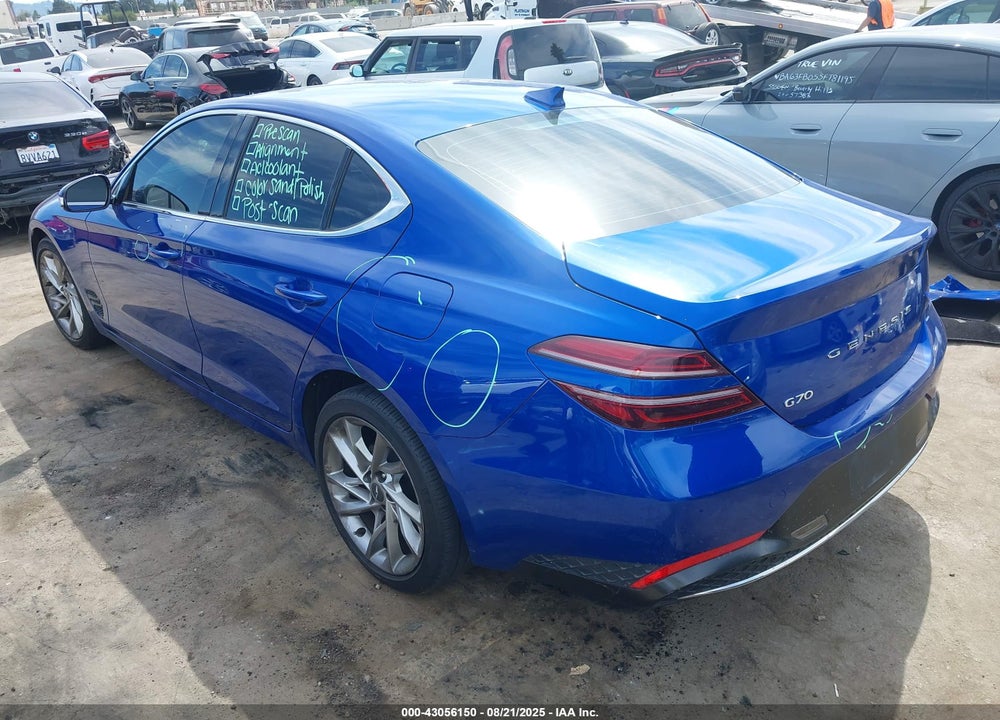 2022 GENESIS G70 2.0T RWD VIN: KMTG34TA4NU093978