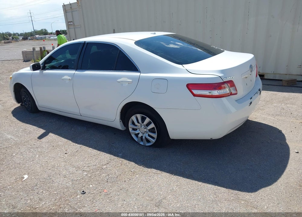 2011 TOYOTA CAMRY VIN: 4T1BF3EK3BU725621
