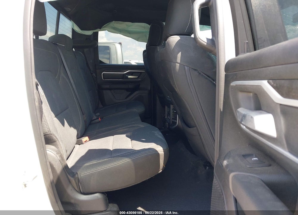 2022 RAM 1500 VIN: 1C6RREBG1NN201234