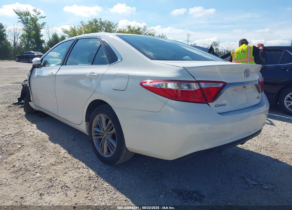 2015 TOYOTA CAMRY VIN: 4T1BF1FKXFU104496