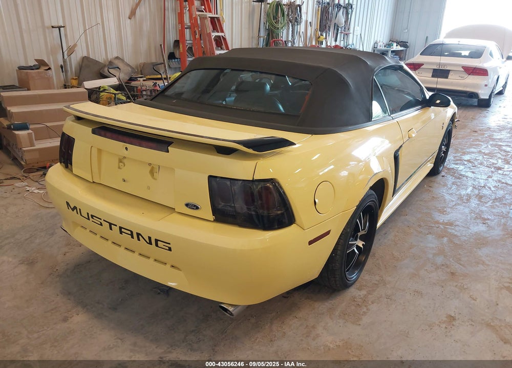 2001 FORD MUSTANG VIN: 1FAFP44471F234022