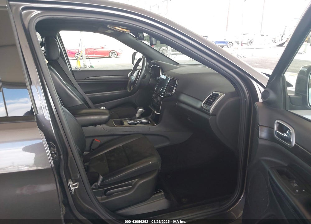 2019 JEEP GRAND CHEROKEE VIN: 1C4RJEAG9KC542664