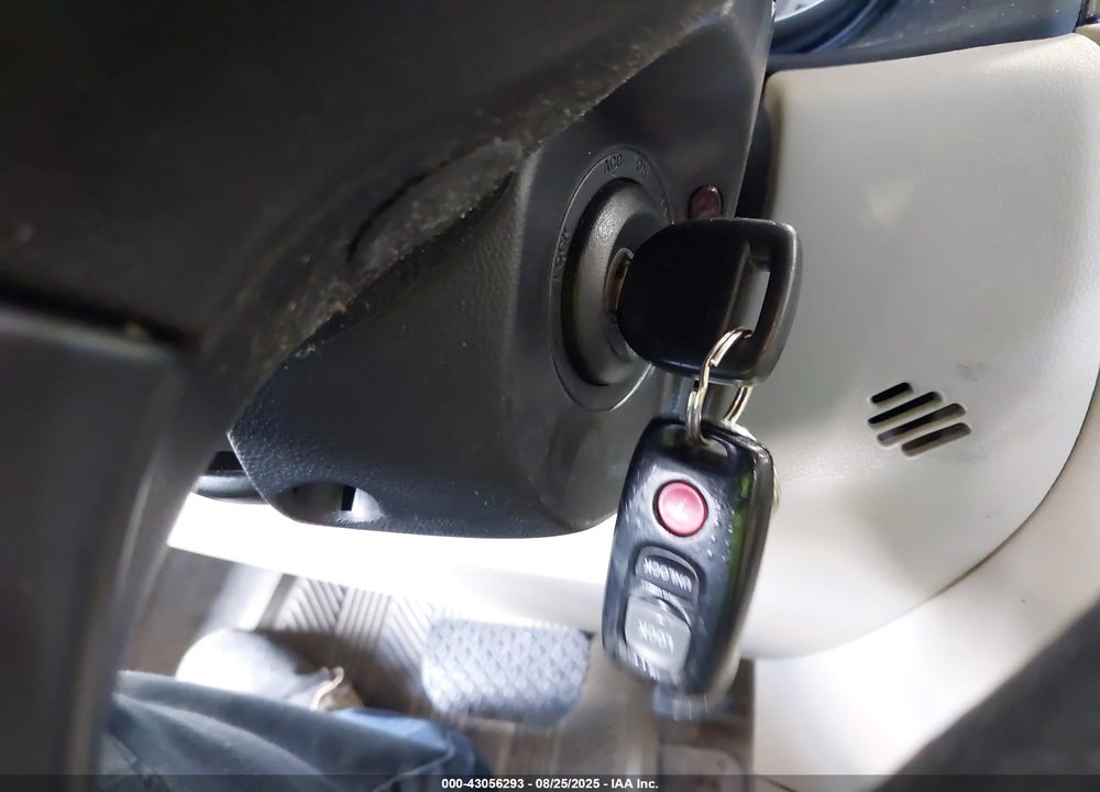 2008 MAZDA 3 I VIN: JM1BK12F381794332