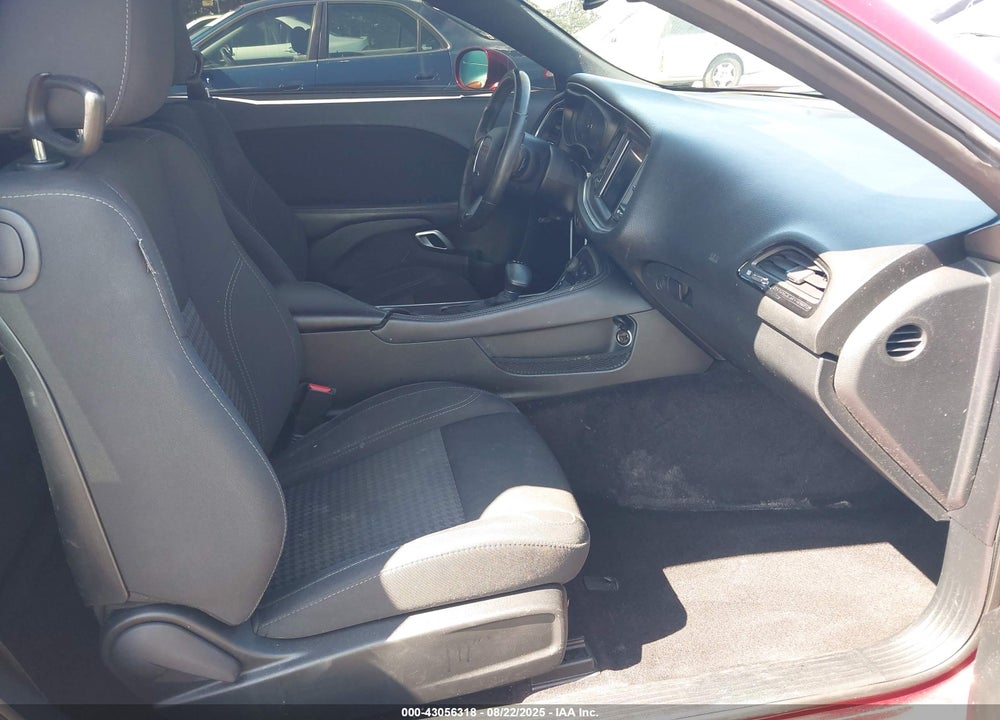 2018 DODGE CHALLENGER SXT VIN: 2C3CDZAG2JH216998