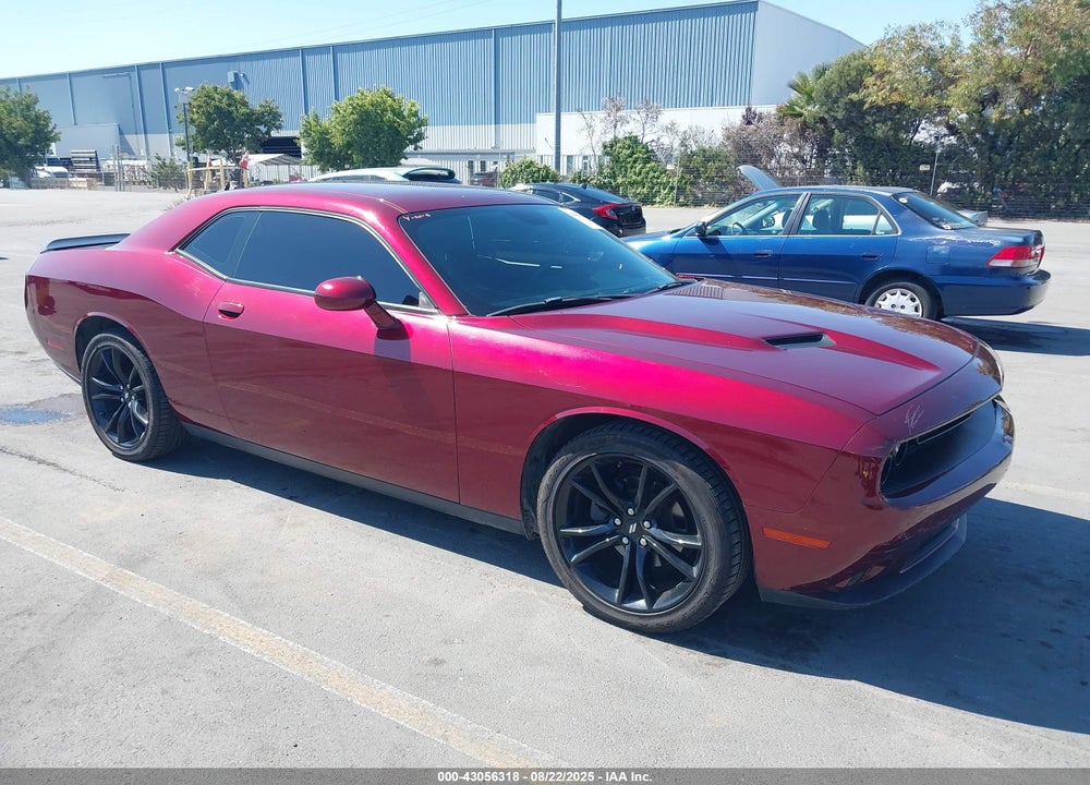2018 DODGE CHALLENGER SXT VIN: 2C3CDZAG2JH216998