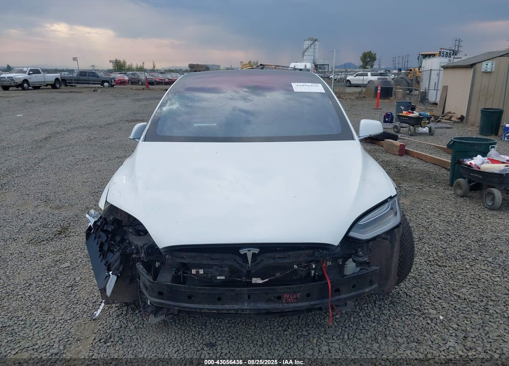 2016 TESLA MODEL X VIN: 5YJXCAE2XGF009161
